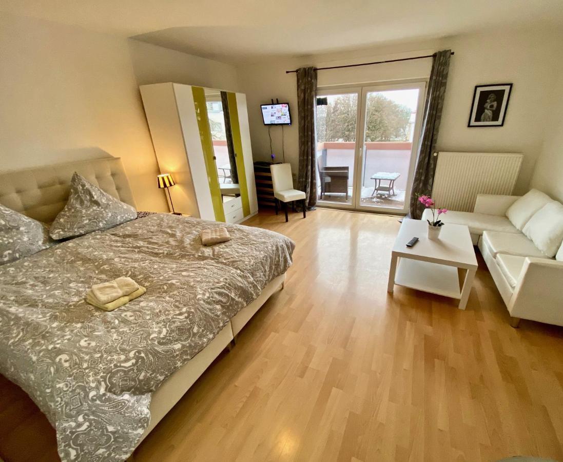 Zentrales Wg-Zimmer 1 Ravensburg, Balkon, Kamin公寓 外观 照片